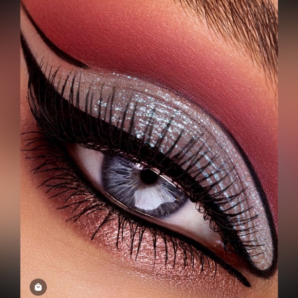 Pat, McGrath labs BRIDGERTON - Picture 3 of 5